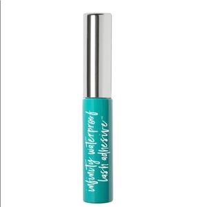 thrive causemetics Makeup - Infinity Waterproof Lash Adhesive thrive causemetics Makeup - Infinity Waterproof Lash Adhesive